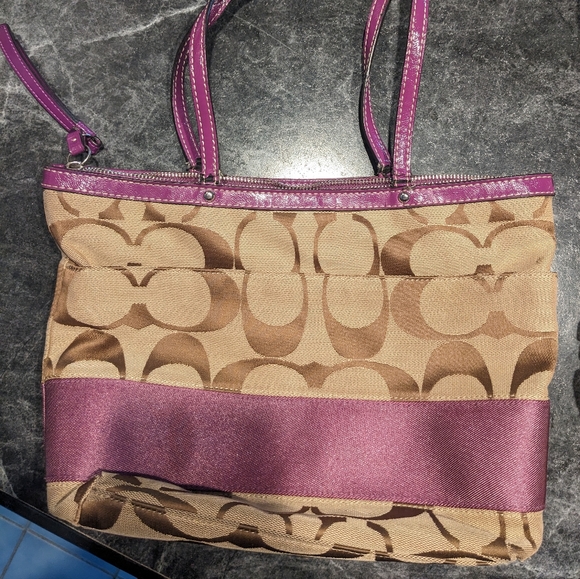 Coach Bag - Picture 5 of 5